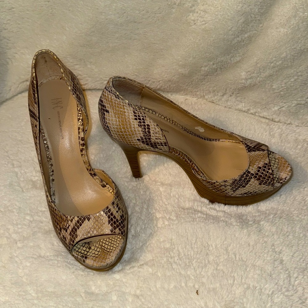 INC shoes